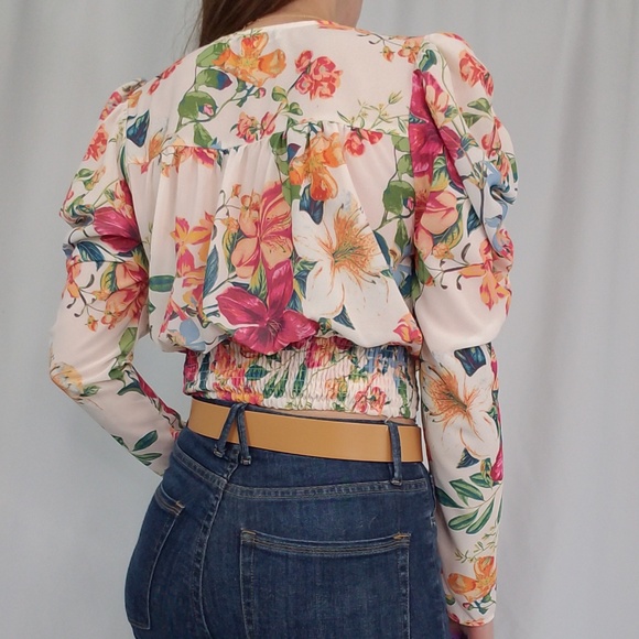 Floral Puff sleeve blouse - Picture 8 of 9